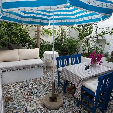 Authentic House Αλικαρνασσός